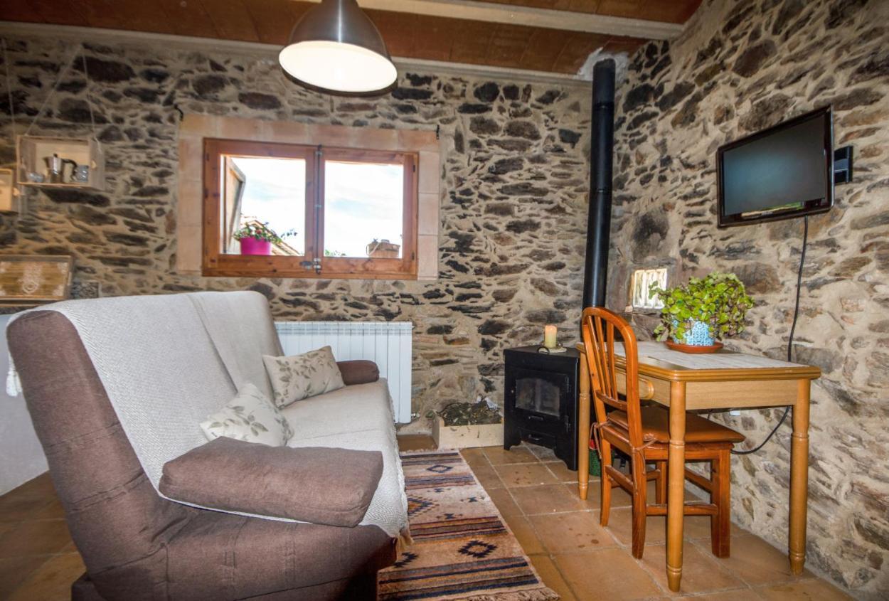 Apartamento Duplex Rural Con Chimenea Y Vistas Panoramicas Desde La Cama Sant Marti Sacalm Dış mekan fotoğraf
