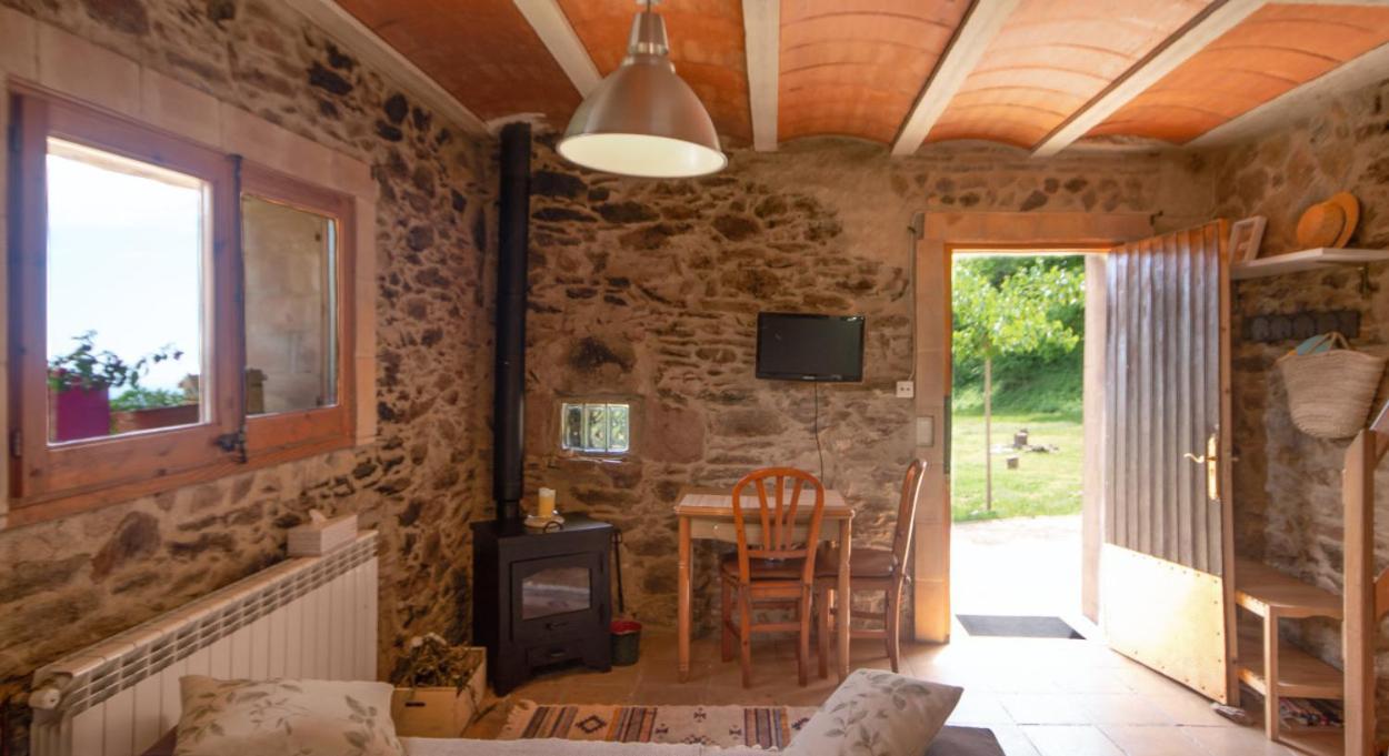 Apartamento Duplex Rural Con Chimenea Y Vistas Panoramicas Desde La Cama Sant Marti Sacalm Dış mekan fotoğraf